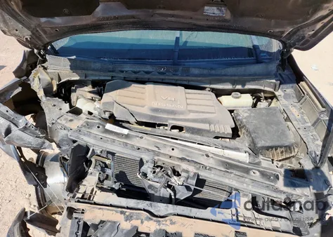 2019 Nissan Titan Platinum Reserve z USA, uszkodzony, nr VIN 1N6AA1E67KN529291